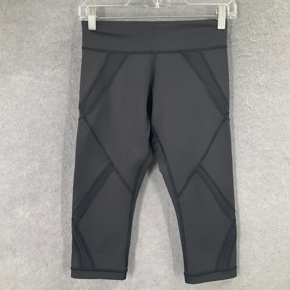 Lululemon Black Crop Leggings Athletic Yoga Workout Gym Pants‎ Womens Size 4
